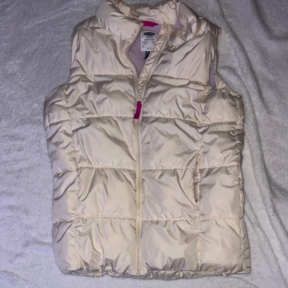 Kids Cream Puffer Vest Size XL (14)